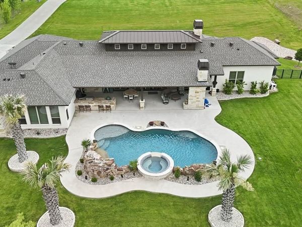 9112 Sirius Lane, Godley, TX 76044