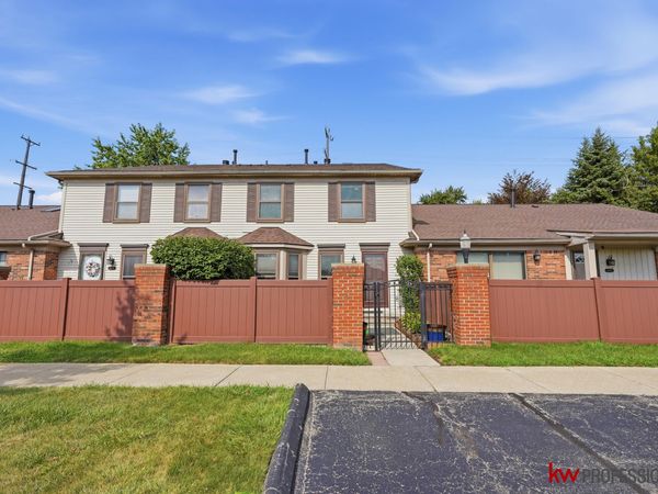 41379 Southwind Drive, Canton, MI 48188