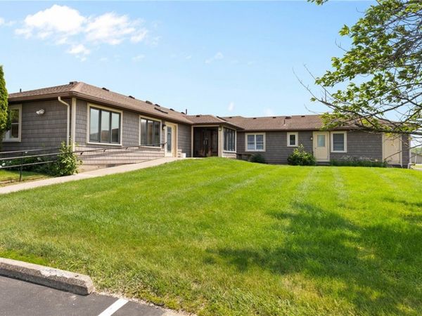 2640 Ridgeway Ave, Rochester, NY 14626
