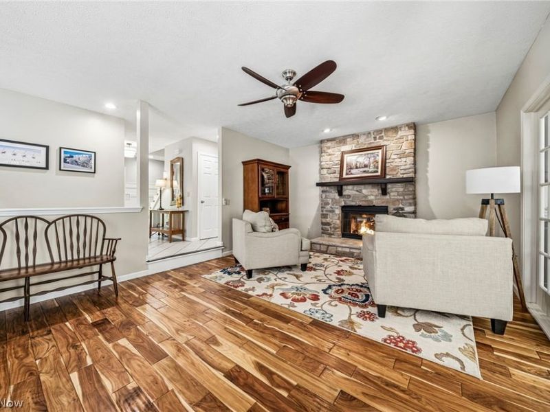 11790 Arbor Glen Drive, Chardon, OH 44024 Photo 6
