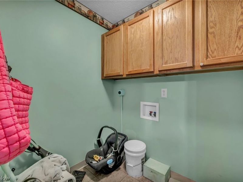 325 Longfellow Street, Elyria, OH 44035 Photo 18