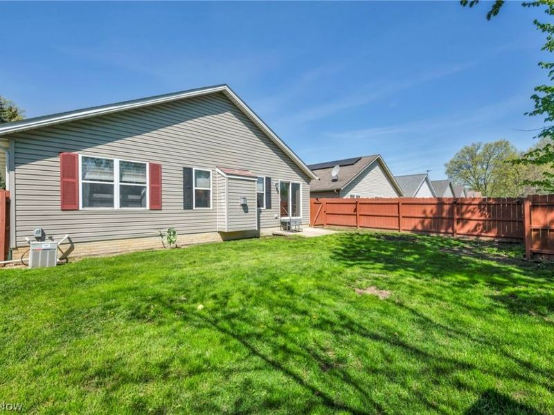 325 Longfellow Street, Elyria, OH 44035 Photo 44