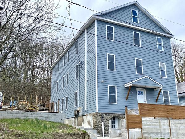 218 Charles , Waterbury, CT 06708