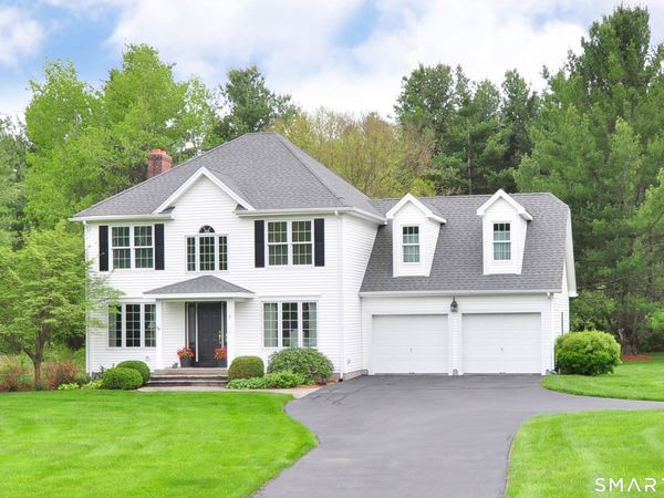 7 Strawberry Fields, Granby, CT 06035