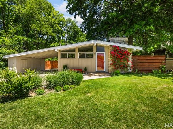 1410 Fournier Drive , St Louis, MO 63126