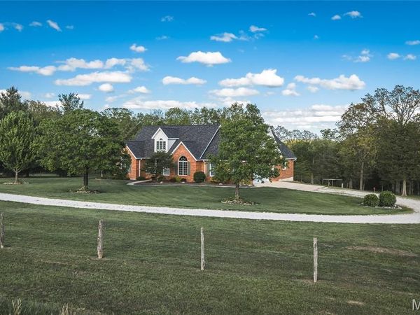1276 Highway Y, Bland, MO 65014