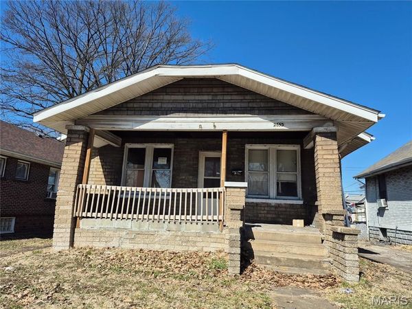 2653 Washington Avenue , Granite City, IL 62040