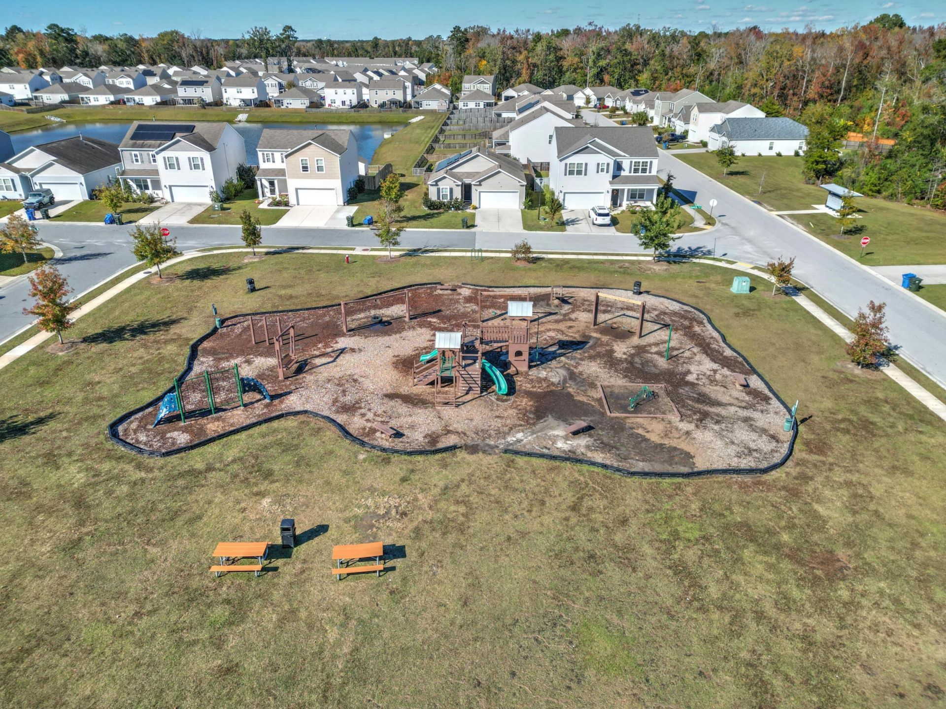 4904 Commodity Way Photo 40