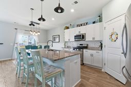 4904 Commodity Way photo 4