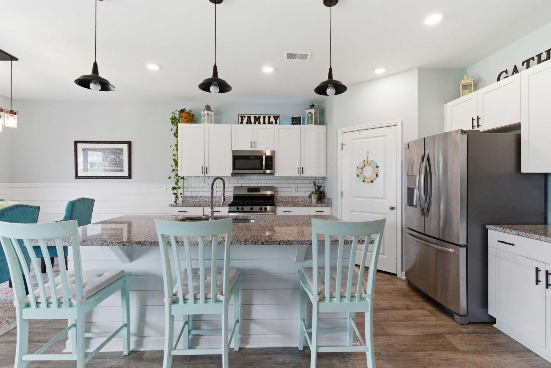 4904 Commodity Way Photo 6