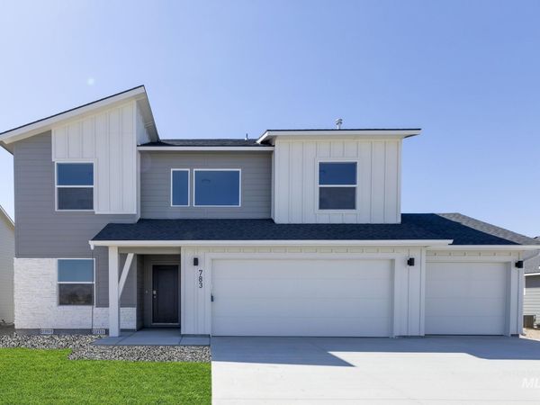 839 Thunderbolt Dr, Mountain Home, ID 83647