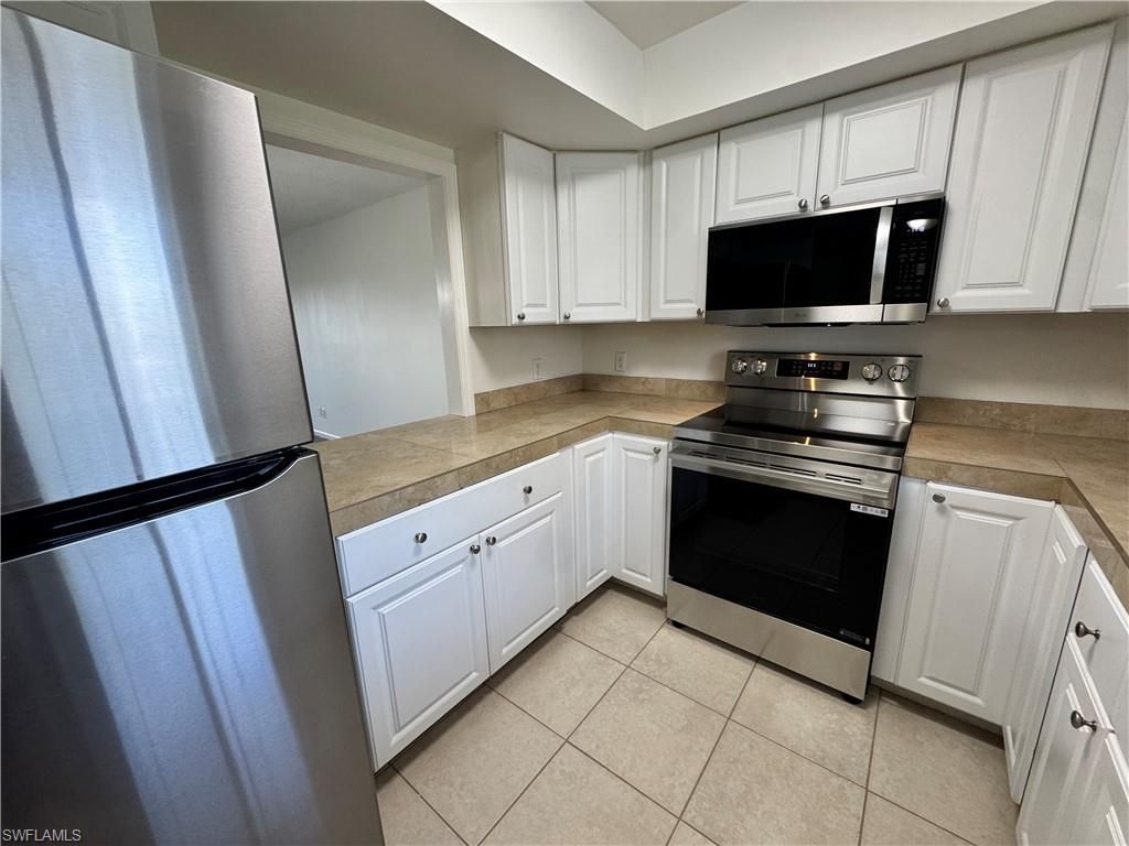 5667 Rattlesnake Hamm Rd N, Unit B-301, Naples, FL 34113 Photo