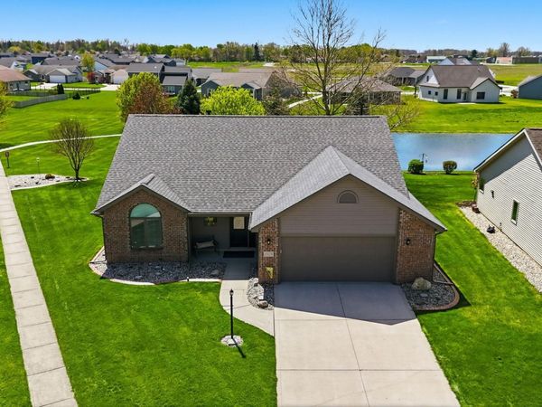 1503 Classic Lake Cove, Huntertown, IN 46748