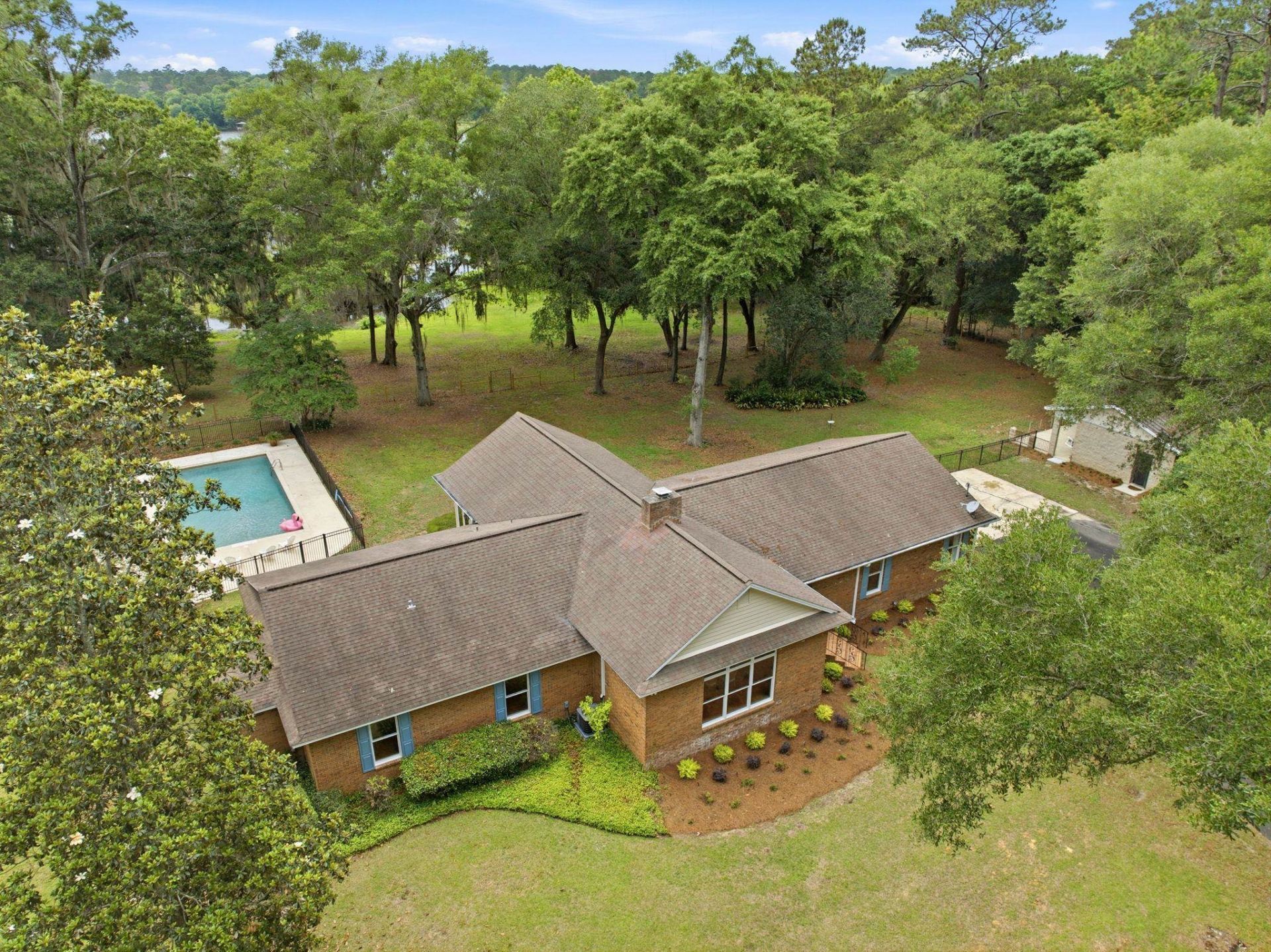 6981 Duck Cove Road, Tallahassee, FL 32312 Photo