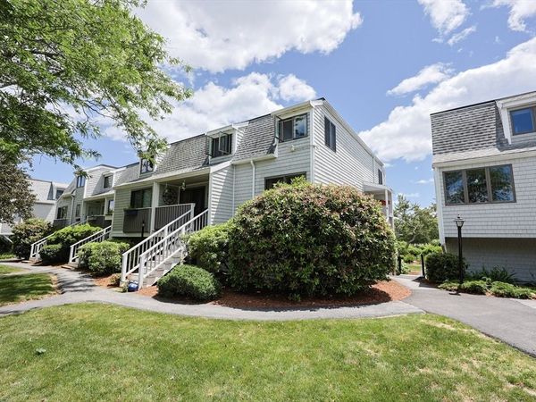19 Atlantic, Unit 16, Gloucester, MA 01930