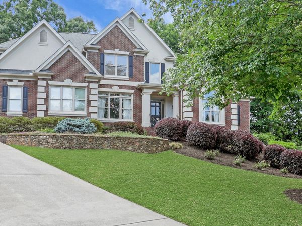 550 Heron Run Court, Milton, GA 30004