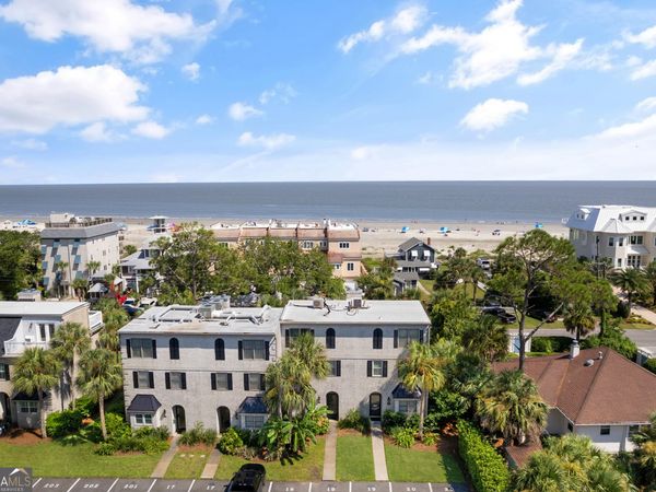 1035 Beachview Drive, Unit 19, Saint Simons Island, GA 31522