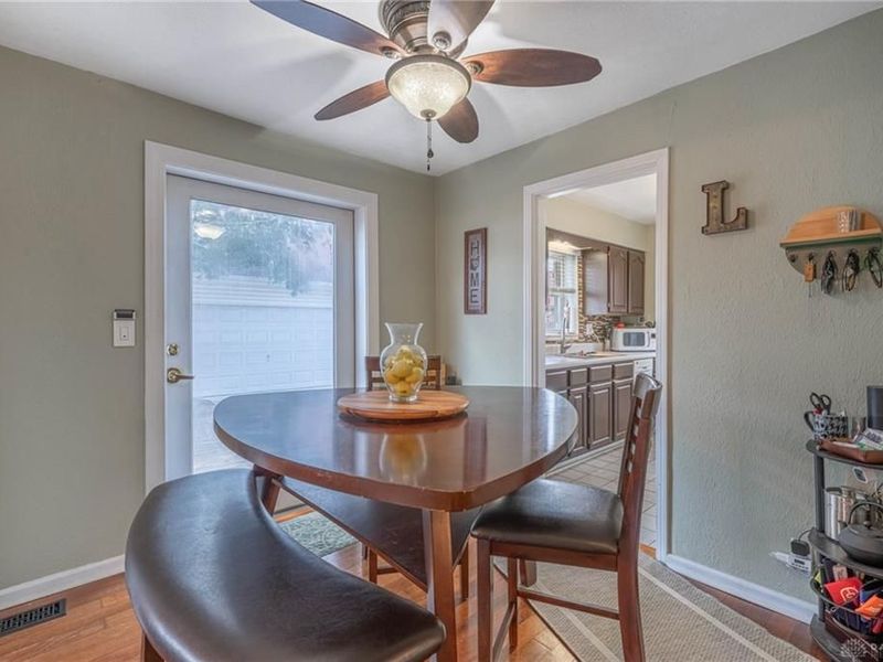 919 Hampshire Road, Dayton, OH 45419 Photo 5