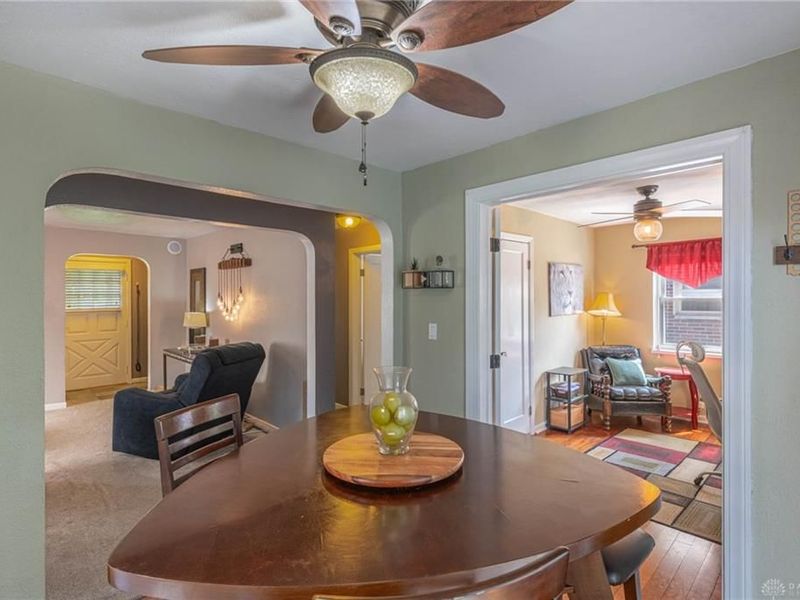 919 Hampshire Road, Dayton, OH 45419 Photo 6