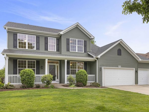 972 Canyon Trail Court, Yorkville, IL 60560