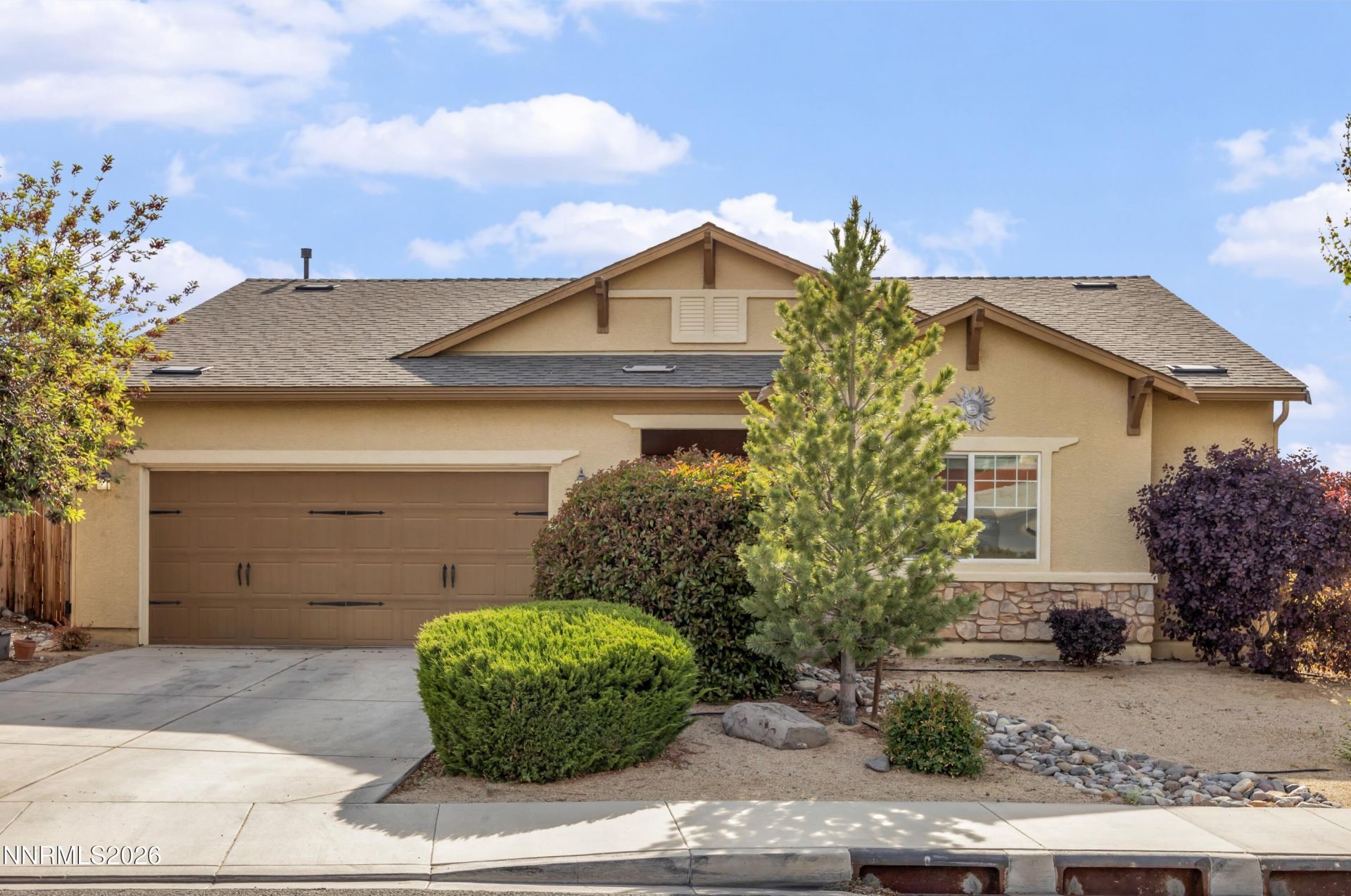 500 Sun Mesa Drive, Sun Valley, NV 89433 Main Photo
