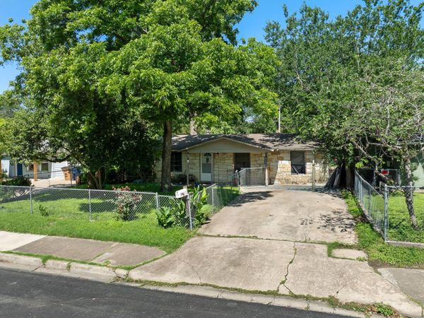 1122 Spur ST , Unit D, Austin, TX 78721