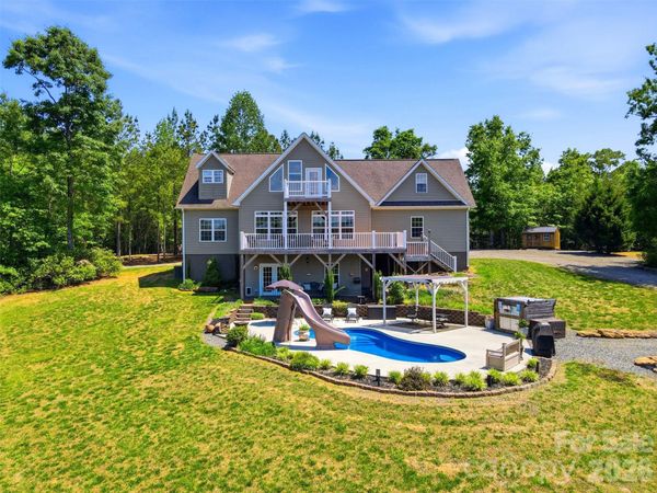 631 Sedona Drive, Nebo, NC 28761