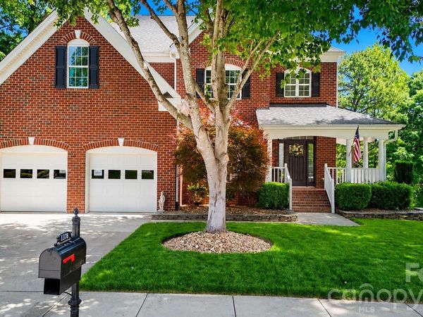 1378 Valhalla Drive, Denver, NC 28037