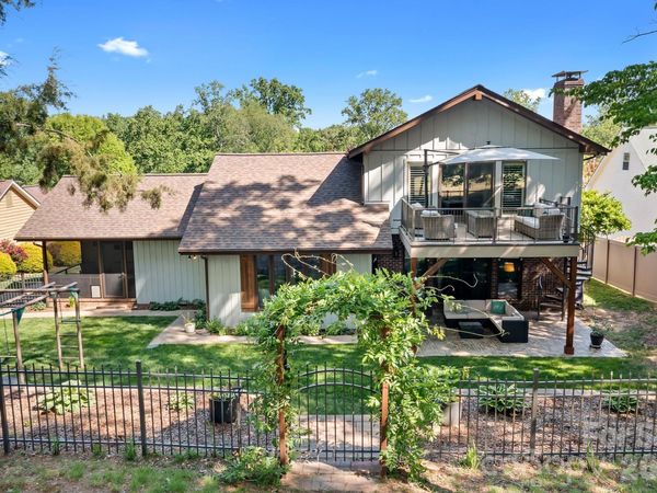 3469 Lake Shore Road S, Denver, NC 28037
