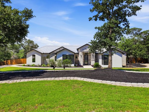 117 Chisum, La Vernia, TX 78121