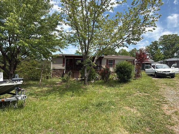 5398 Old Country RD , Bedford, VA 24523