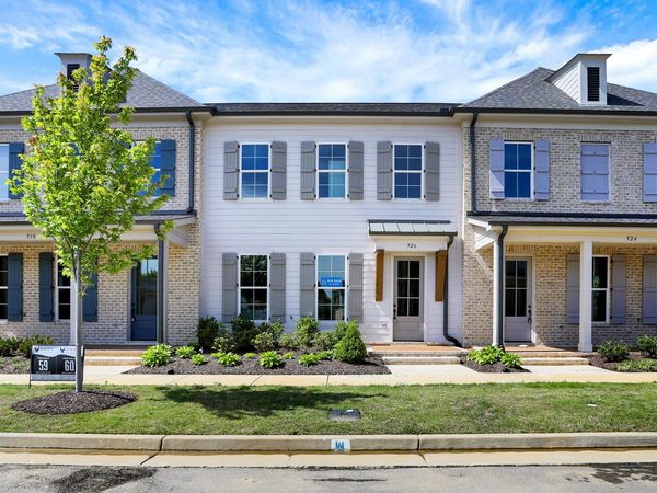 926 ALDWICK DR, Collierville, TN 38017
