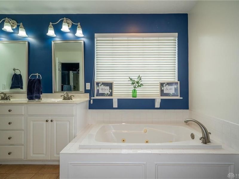 420 Ashbury Farms Drive, Vandalia, OH 45377 Photo 28