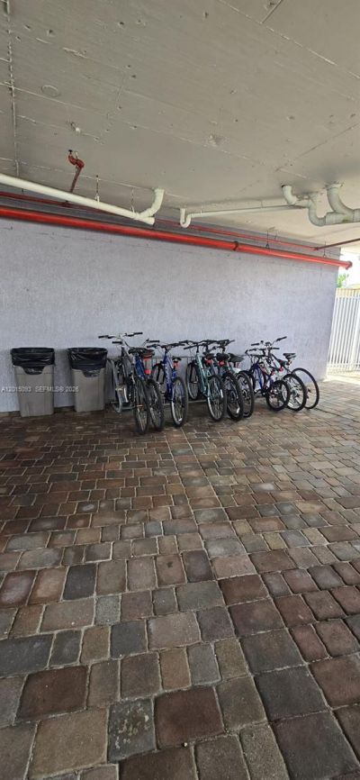 2475 NW 16th St Rd , Unit 504, Miami, FL 33125 Photo