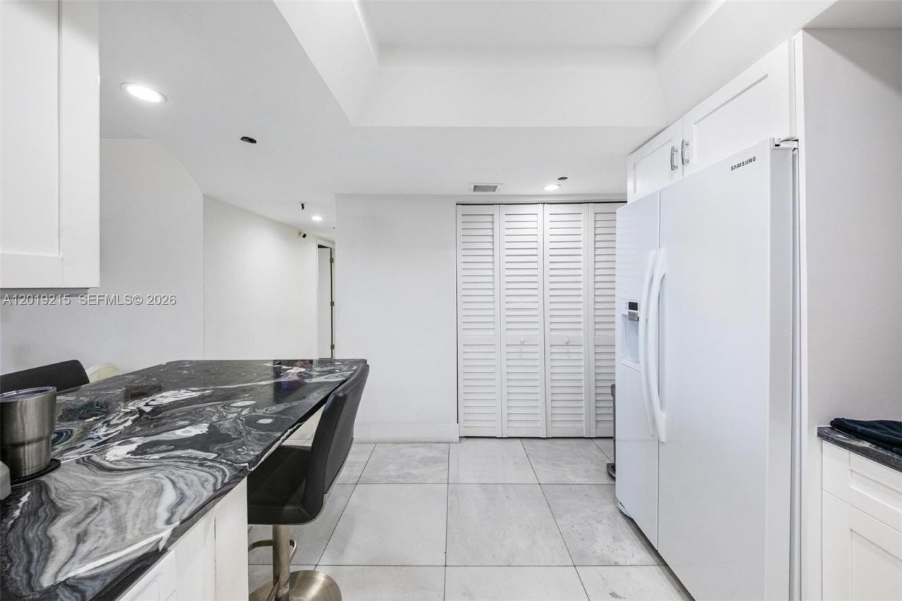 520 Brickell Key Dr , Unit A710, Miami, FL 33131 Photo