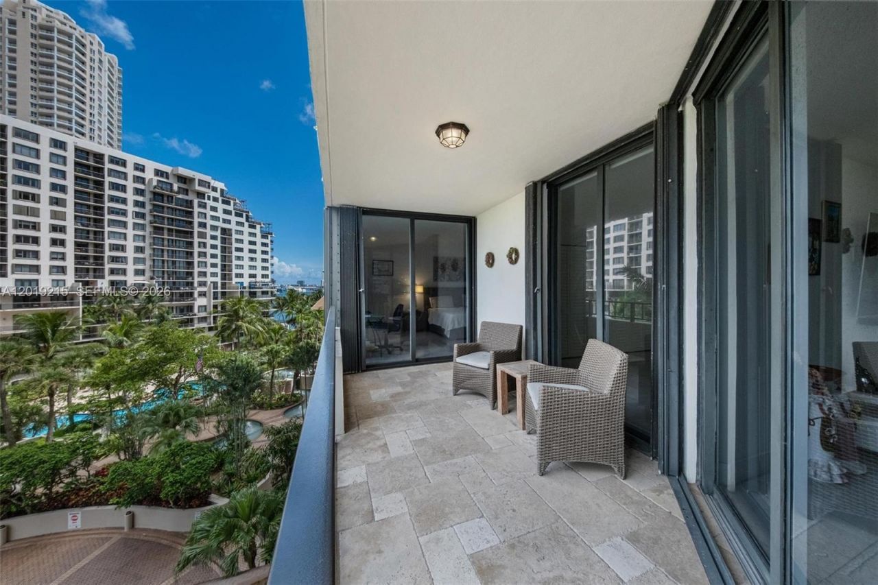 520 Brickell Key Dr , Unit A710, Miami, FL 33131 Photo