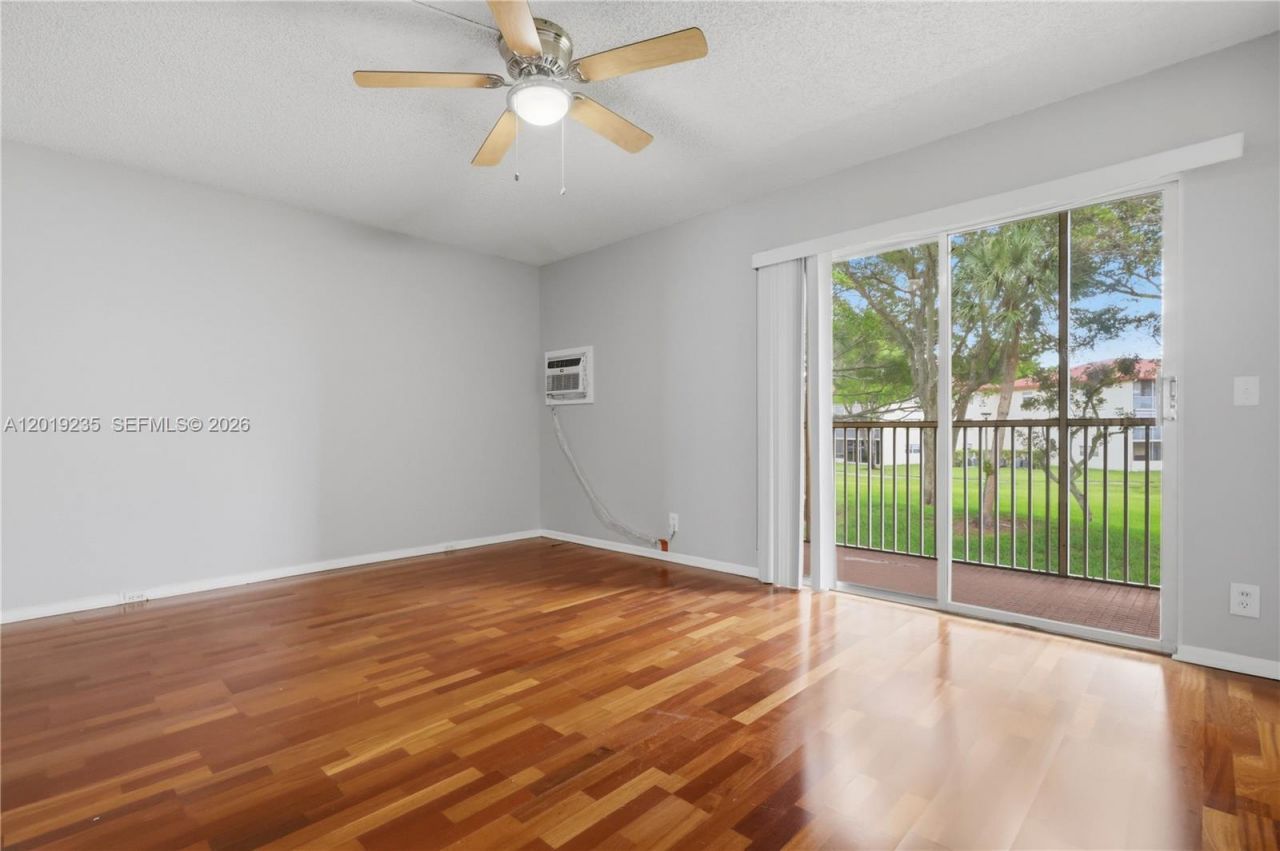 151 SW 134th Way, Unit 206N, Pembroke Pines, FL 33027 Photo