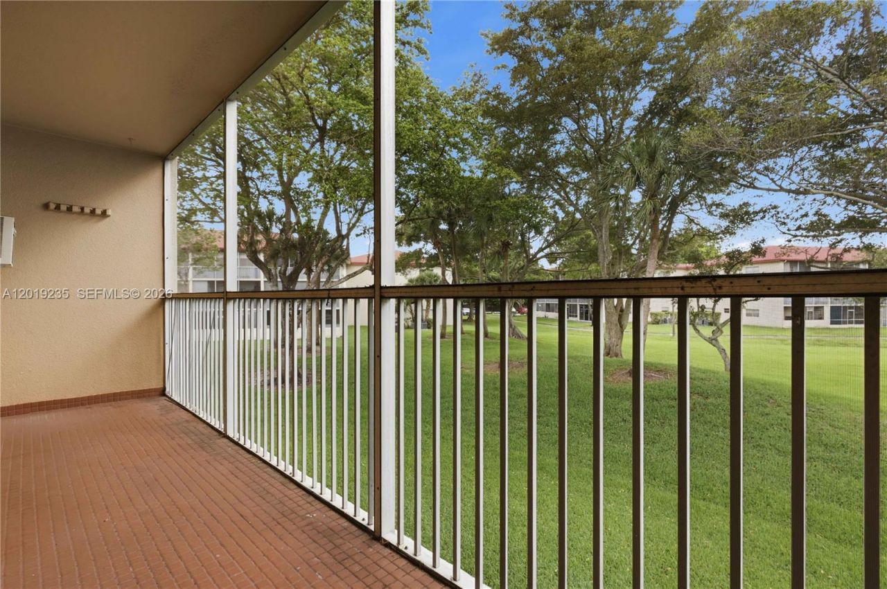 151 SW 134th Way, Unit 206N, Pembroke Pines, FL 33027 Photo