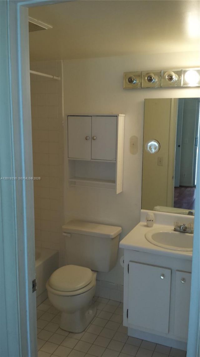 151 SW 134th Way , Unit 206N, Pembroke Pines, FL 33027 Photo