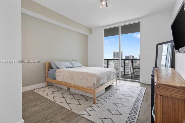 79 SW 12th St, Unit 3110-S, Miami, FL 33130 Photo
