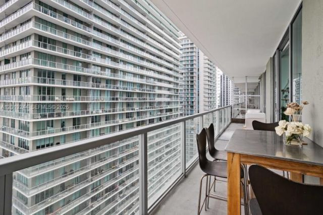 79 SW 12th St, Unit 3110-S, Miami, FL 33130 Photo