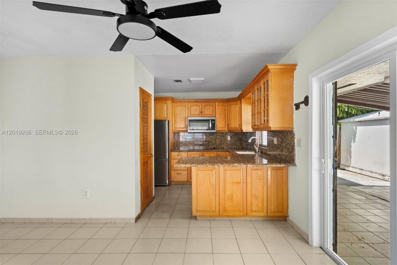 13 SW 97th Pl, Miami, FL 33174 Photo