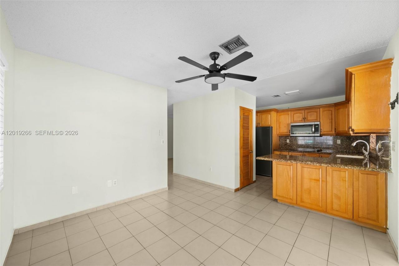 13 SW 97th Pl, Miami, FL 33174 Photo