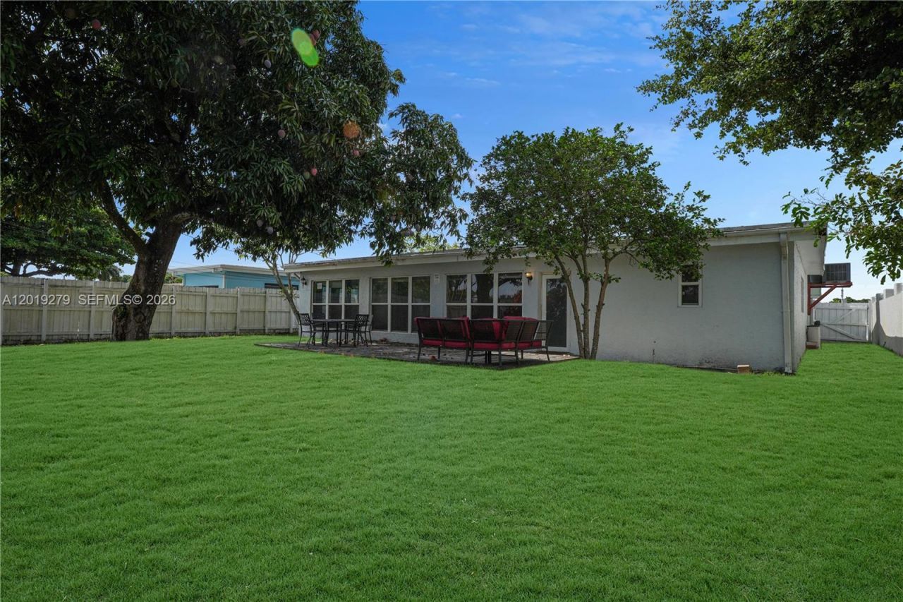 4721 W Park Rd , Hollywood, FL 33021 Photo
