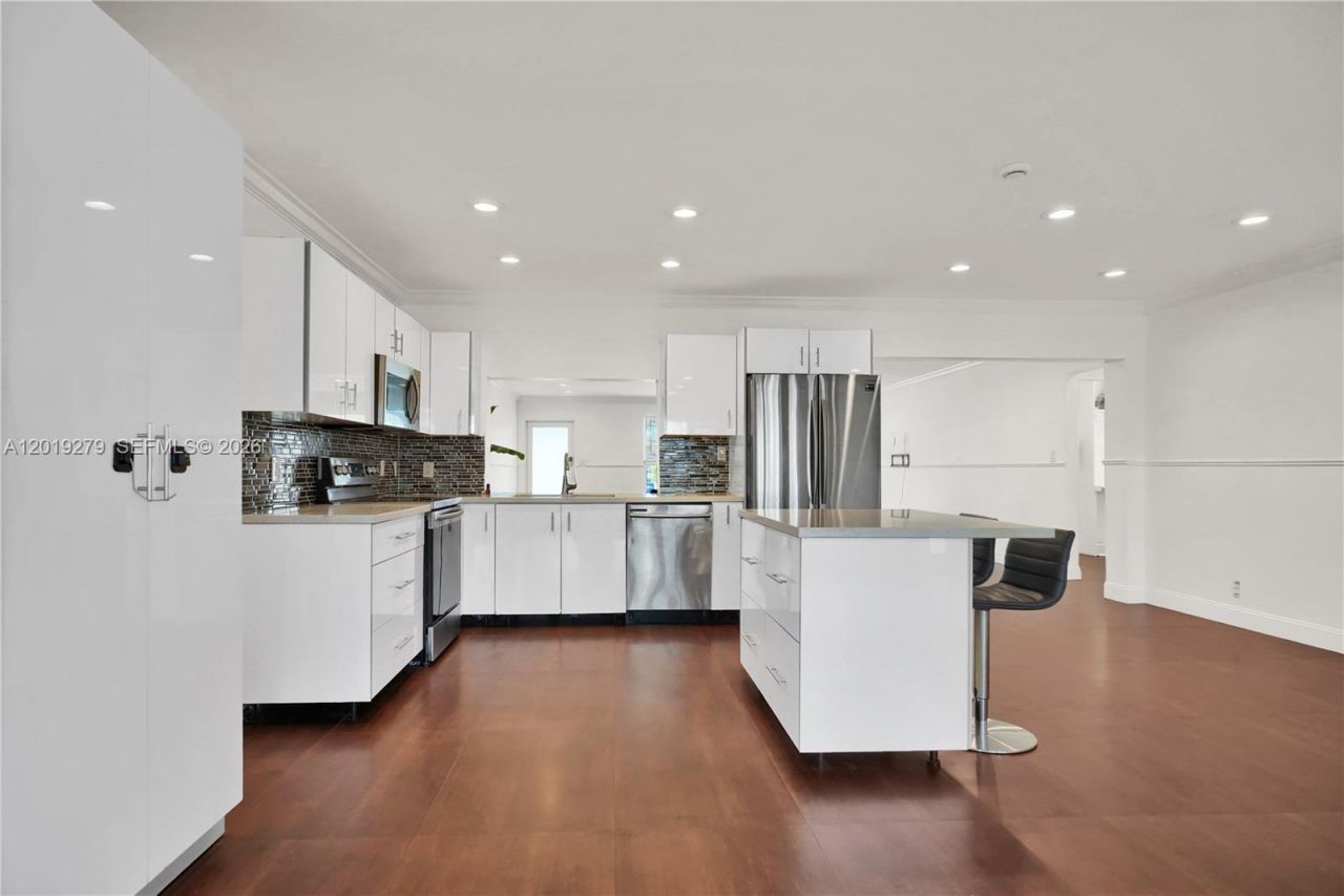 4721 W Park Rd , Hollywood, FL 33021 Photo