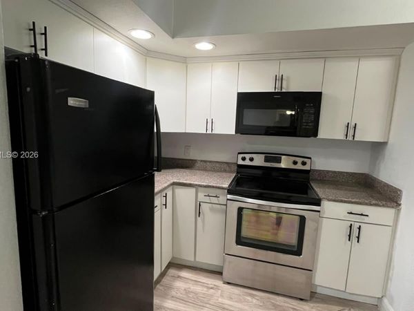 701 Vista Isles Dr, Unit 1624, Sunrise, FL 33325