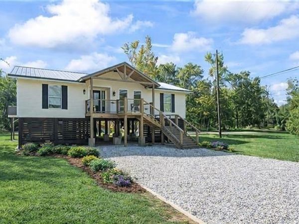 18236 MONGA Drive, Covington, LA 70433