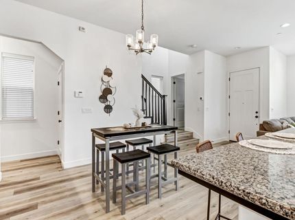 2352 Bronze Star Way, Sacramento, CA 95818 Photo