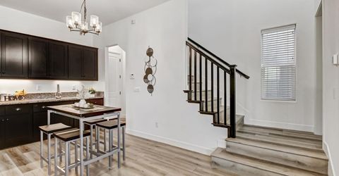 2352 Bronze Star Way, Sacramento, CA 95818 Photo