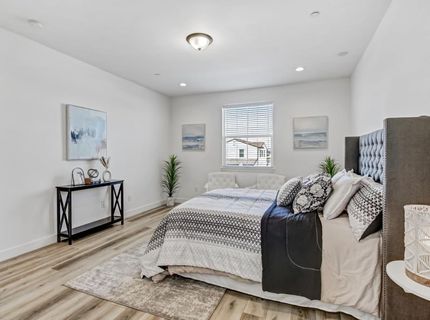 2352 Bronze Star Way, Sacramento, CA 95818 Photo